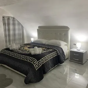 La Casa Dì Pulcinella , Napoli Italia